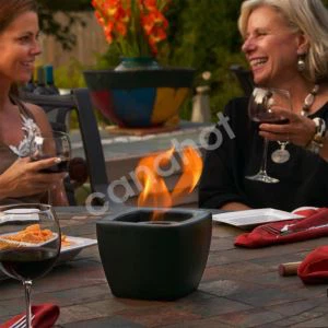 왁스 처리된 등나무를 만들기 위한 젤 왁스는 어디에서 구입할 수 있나요?